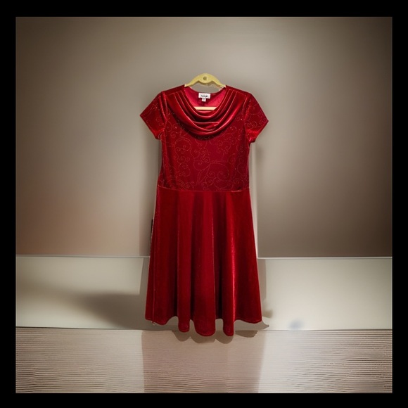 Byer Girl Other - Byer Girl - Girls Chic Scarlet Velvet Midi Dress